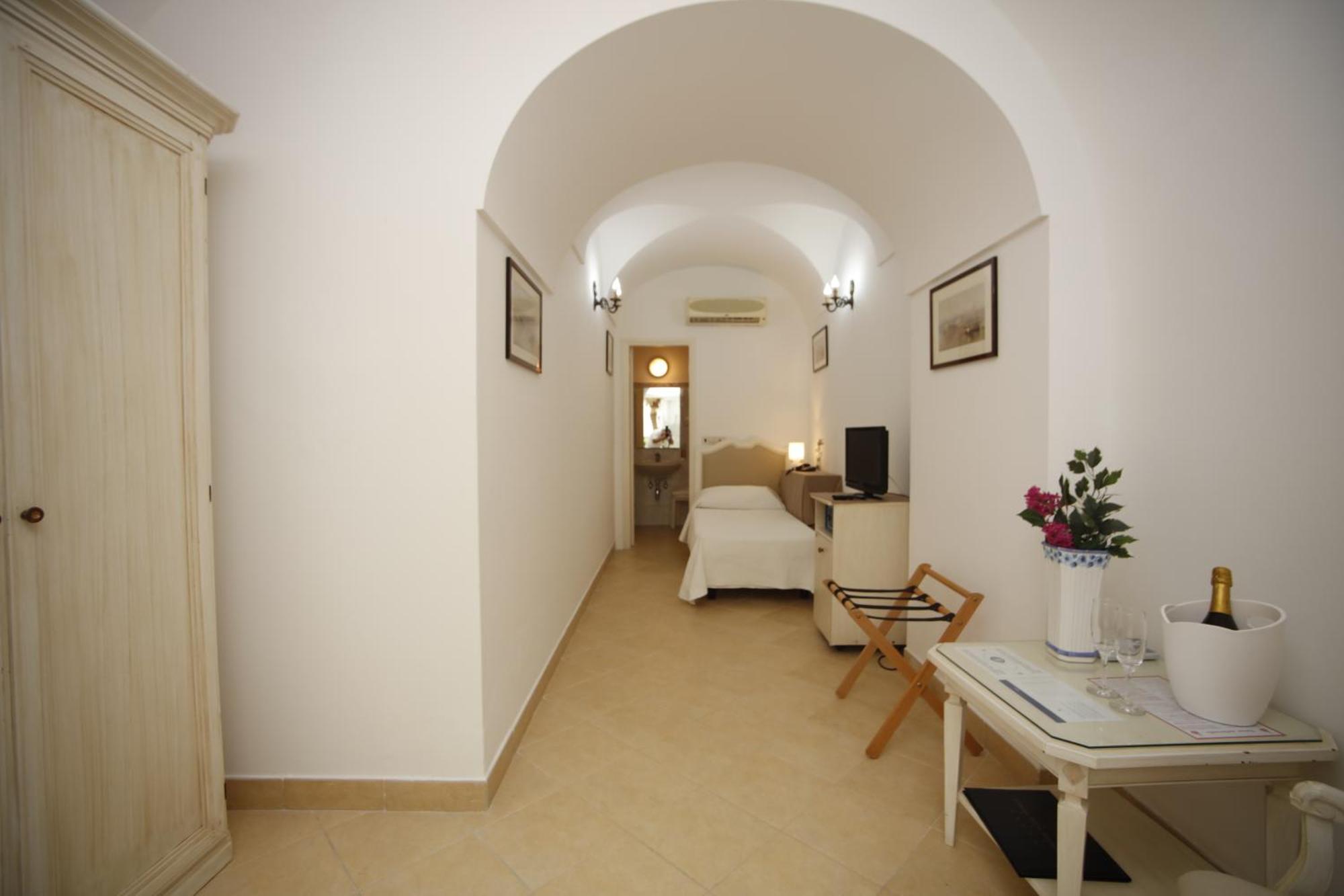 Hotel San Felice Capri Pokoj fotografie